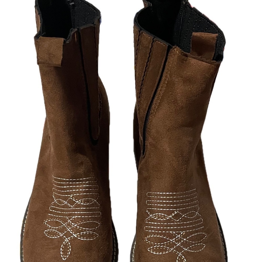 Mens Brown Western Ankle Boots NWOT - Picture 2 of 4